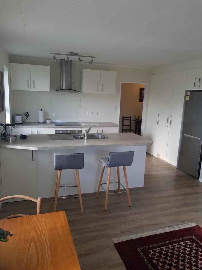 Garden Retreat Apartment Otaki ภายนอก รูปภาพ