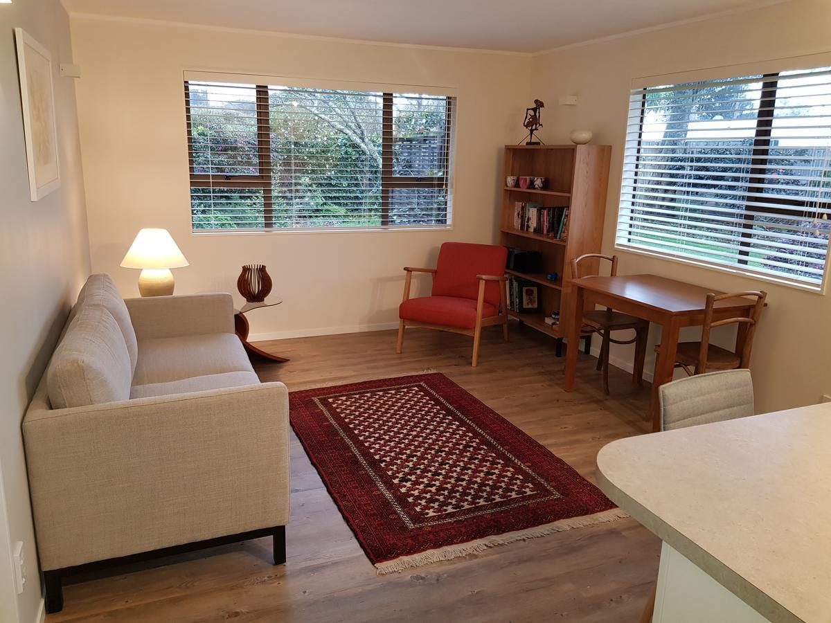 Garden Retreat Apartment Otaki ภายนอก รูปภาพ